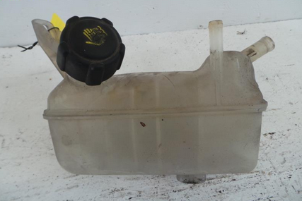 Renault Megane 2 Grandtour Bj.2004 K&uuml;hlmittelbeh&auml;lter 1,5TD 60KW *K9K728*